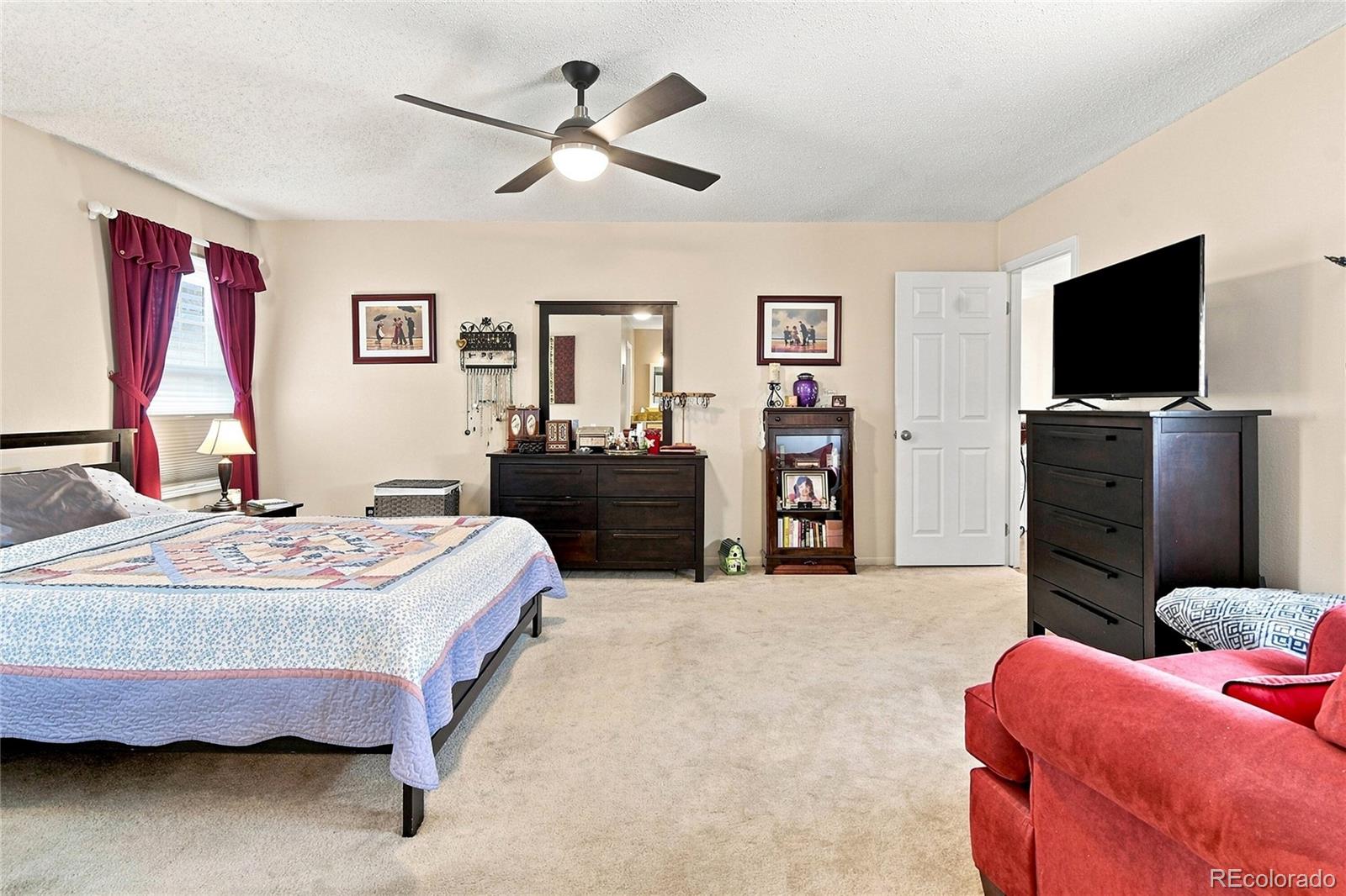 MLS Image #27 for 2528 s vaughn way,aurora, Colorado