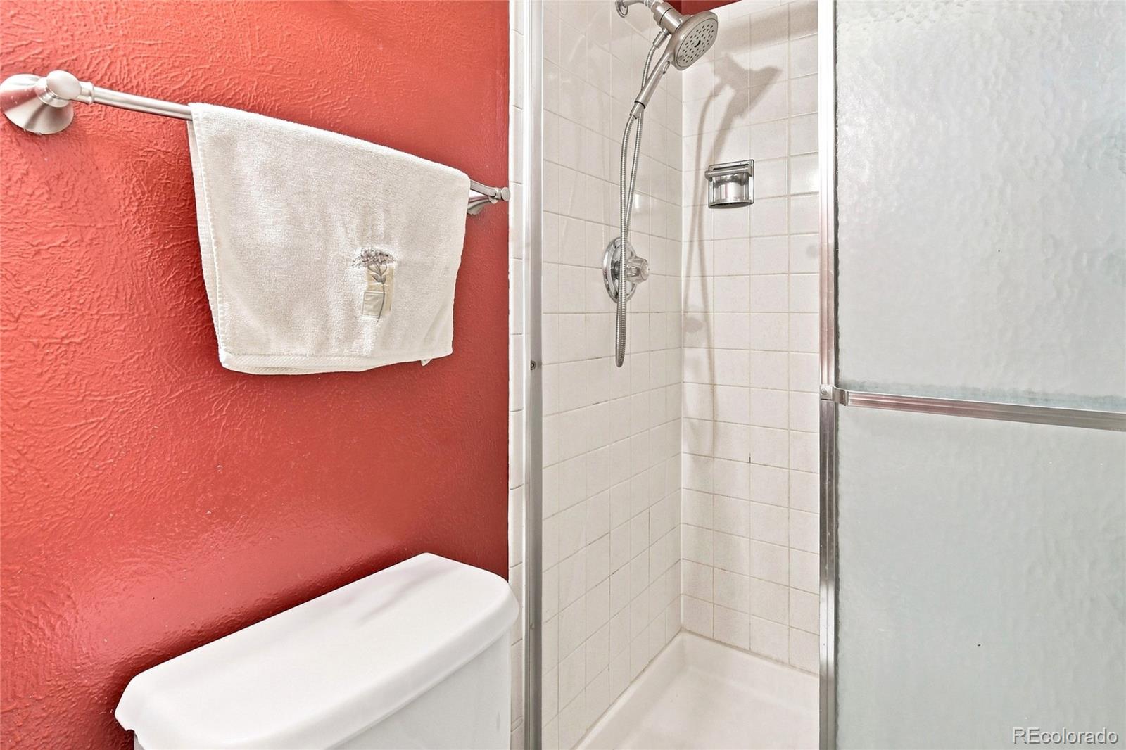 MLS Image #37 for 2528 s vaughn way,aurora, Colorado