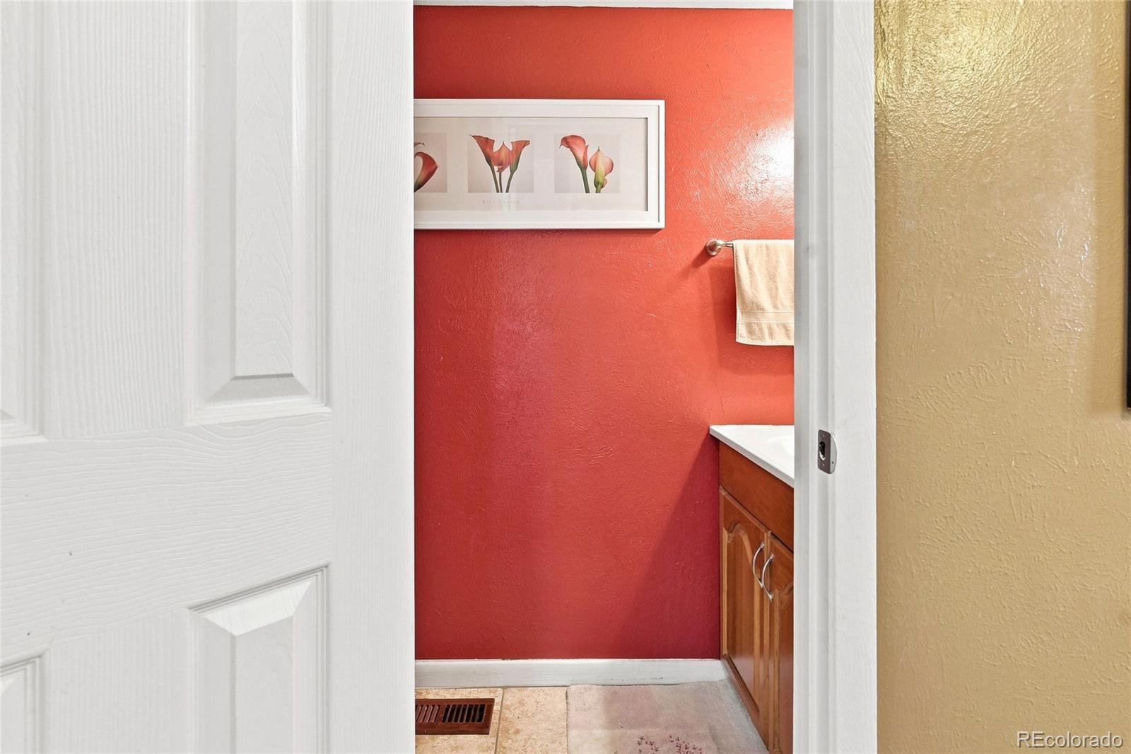 MLS Image #8 for 2528 s vaughn way,aurora, Colorado