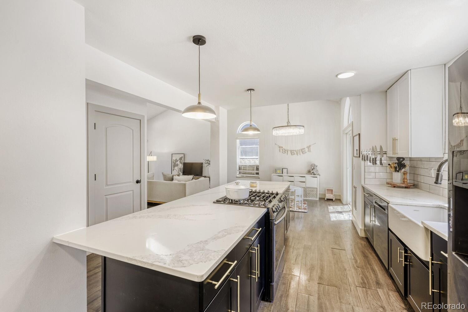 MLS Image #4 for 5849 s jebel way,aurora, Colorado