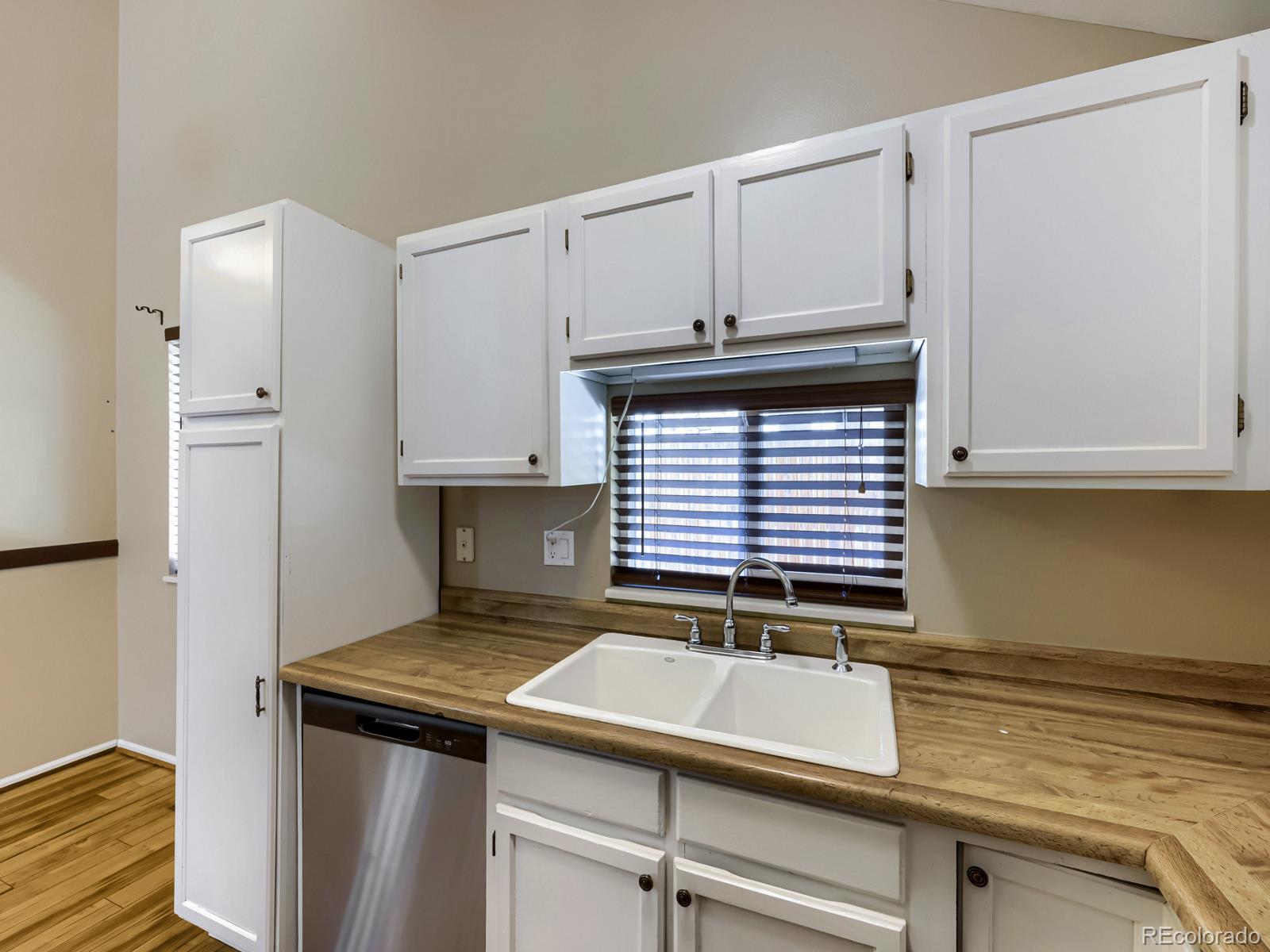 MLS Image #10 for 11846 e cornell circle ,aurora, Colorado