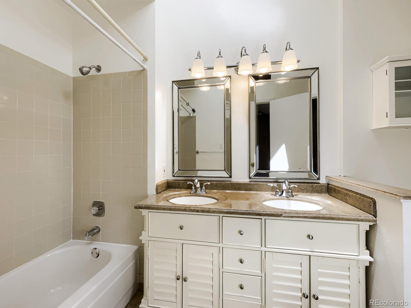 MLS Image #18 for 11846 e cornell circle ,aurora, Colorado
