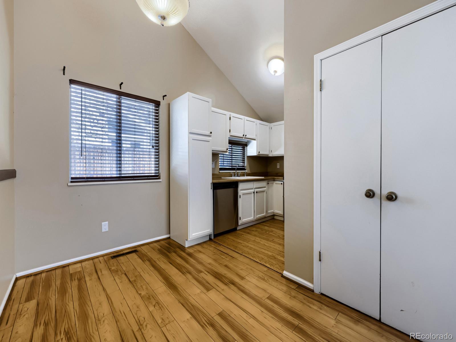 MLS Image #9 for 11846 e cornell circle ,aurora, Colorado