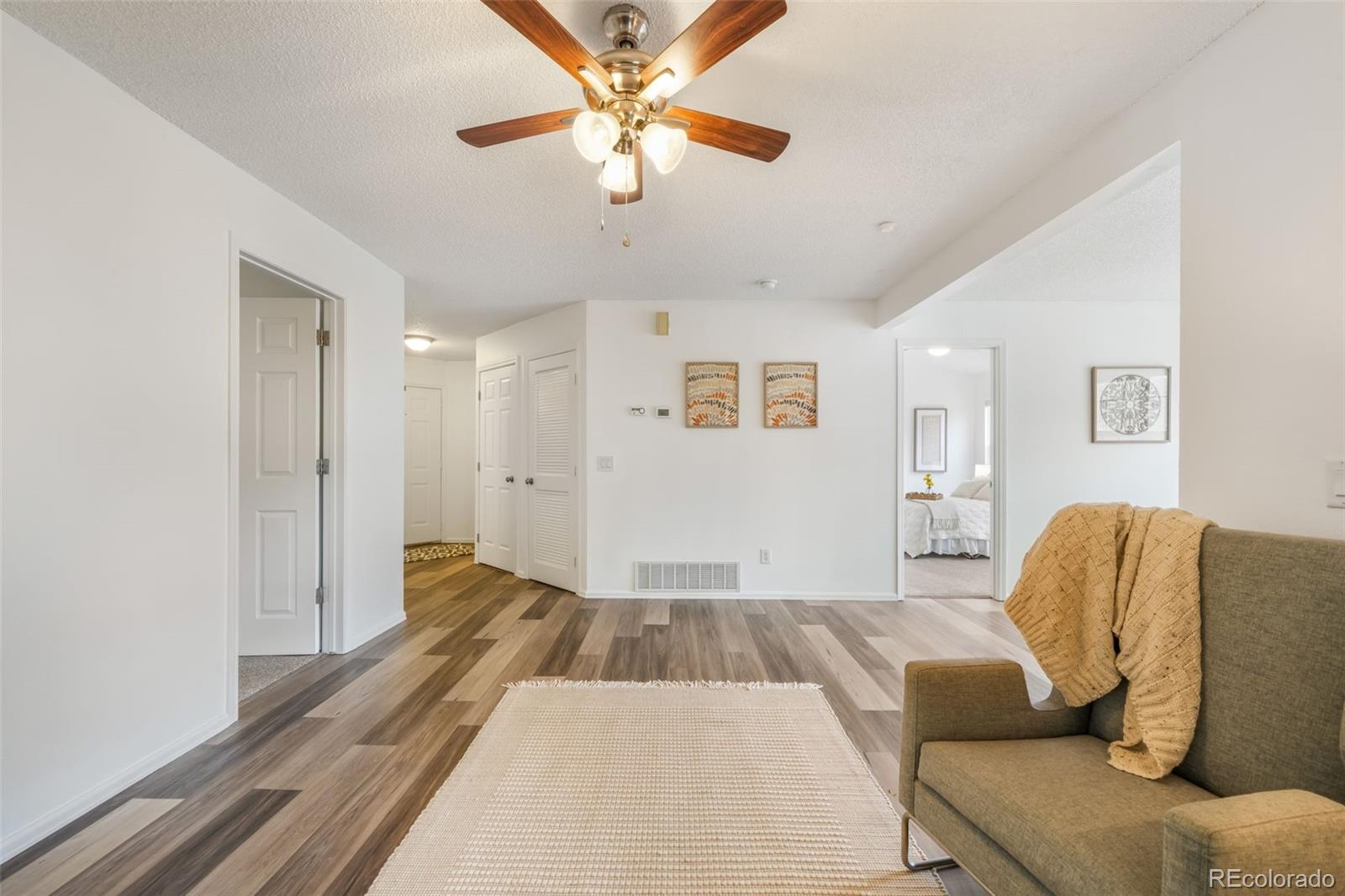 MLS Image #3 for 2105  troy court,colorado springs, Colorado