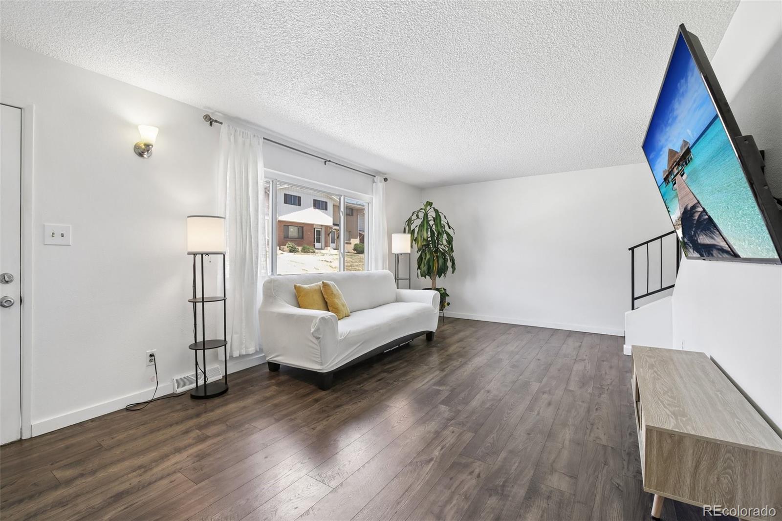 MLS Image #6 for 9044 e nassau avenue ,denver, Colorado