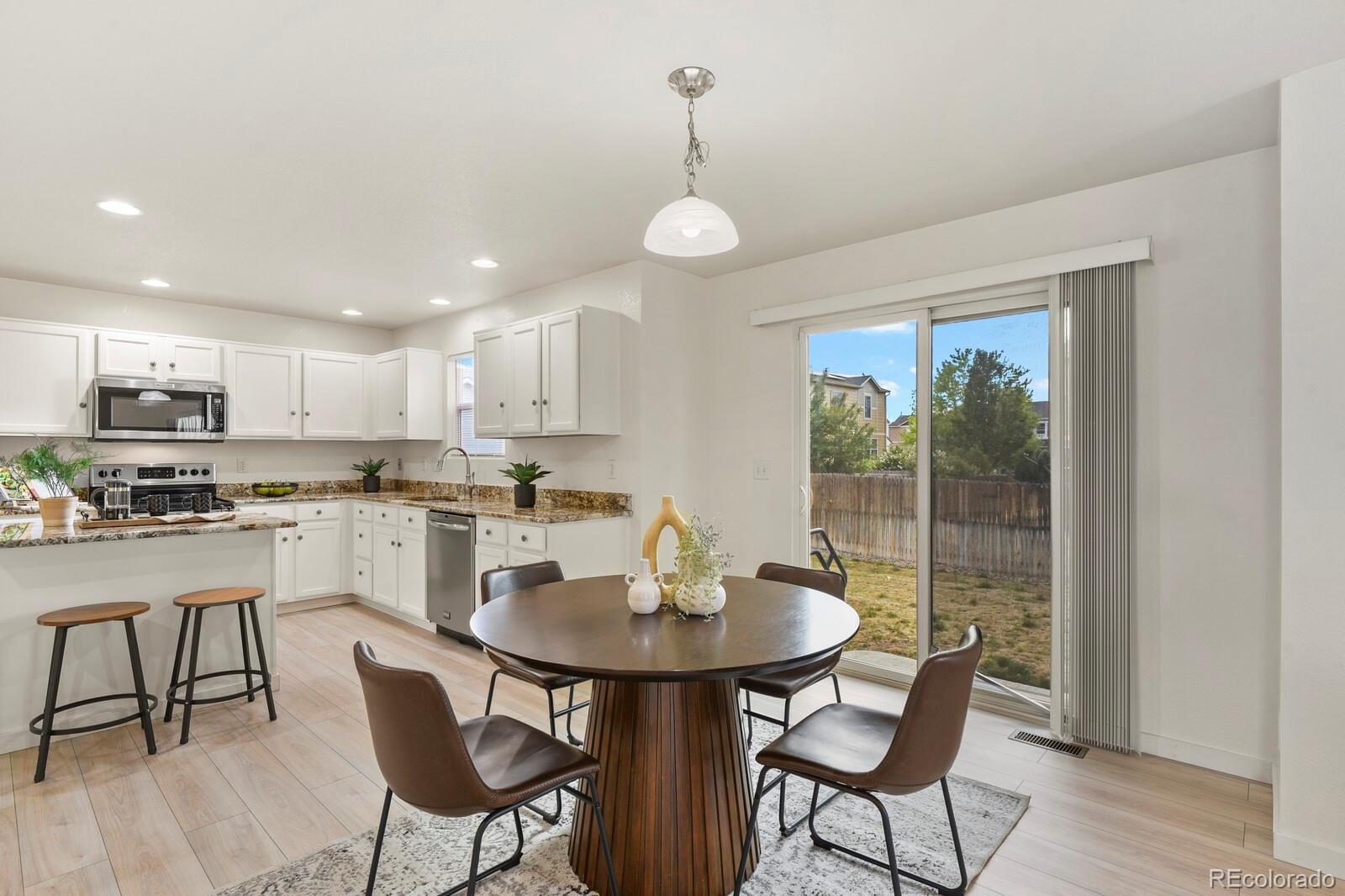MLS Image #13 for 10039  granby drive,commerce city, Colorado