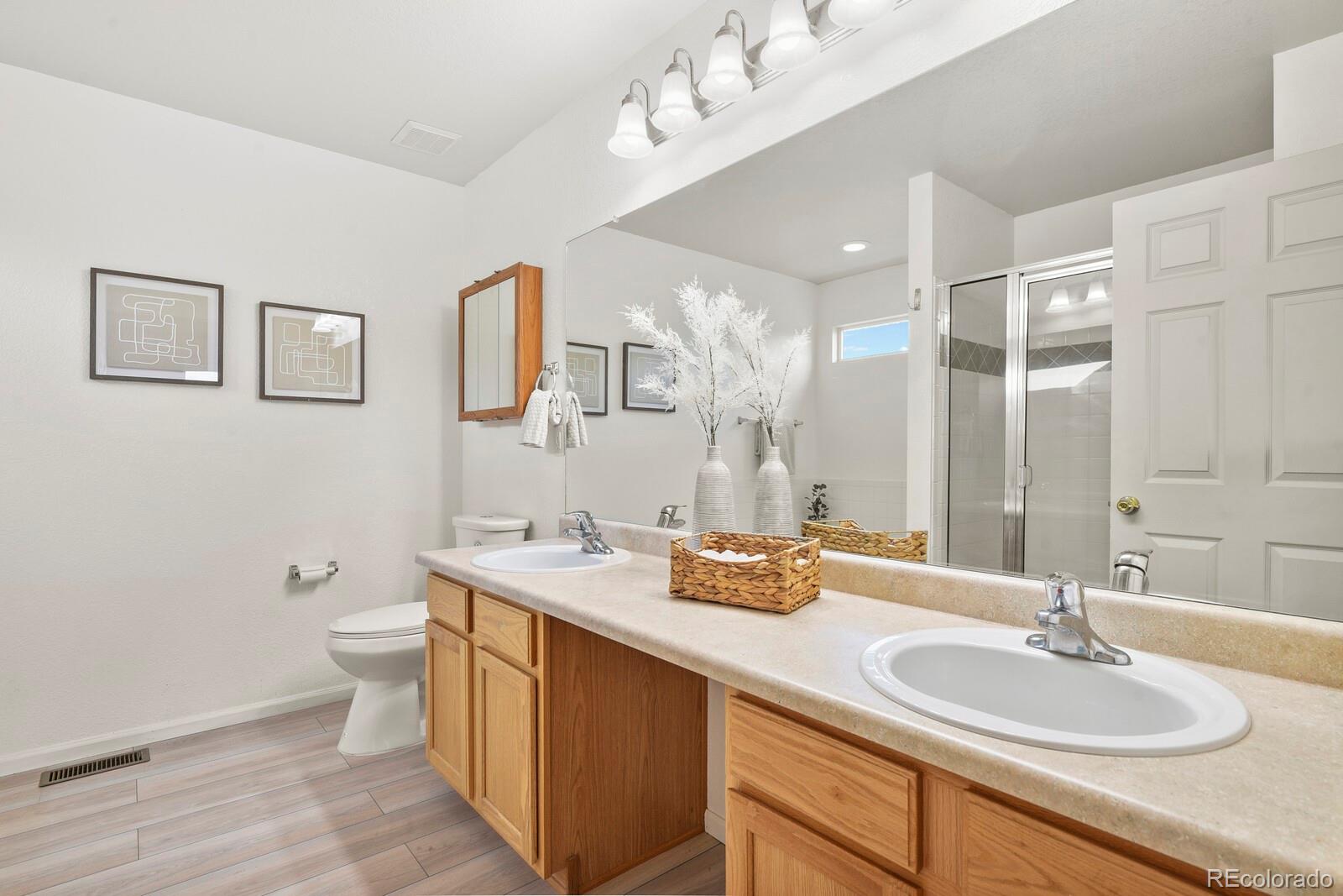 MLS Image #27 for 10039  granby drive,commerce city, Colorado