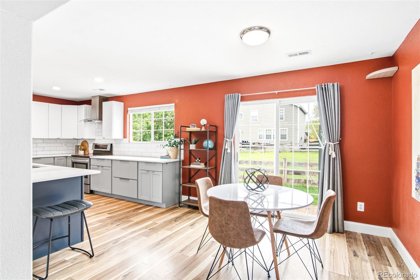 MLS Image #10 for 8144 s memphis way,englewood, Colorado
