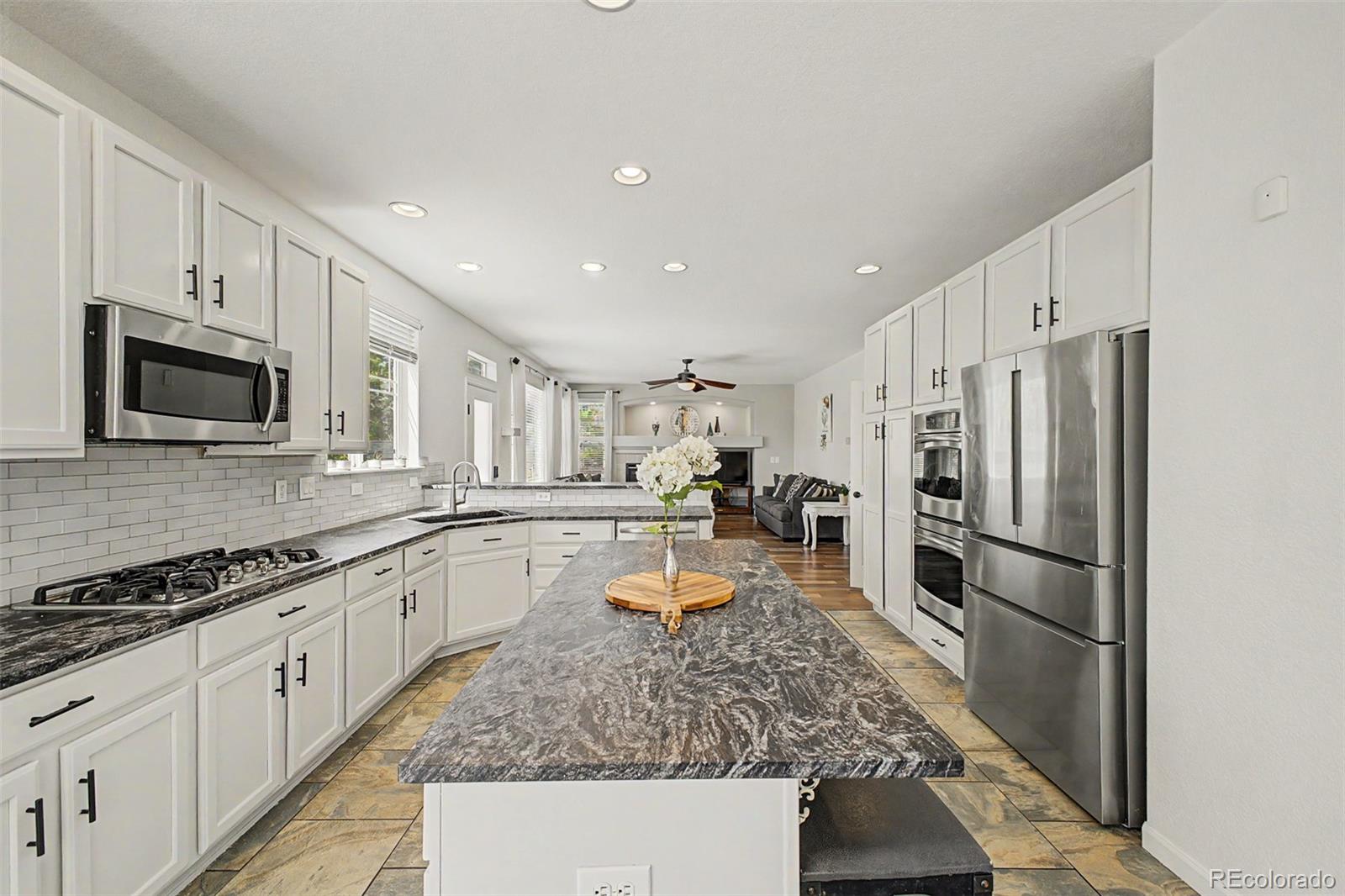 MLS Image #12 for 14033  detroit drive,thornton, Colorado