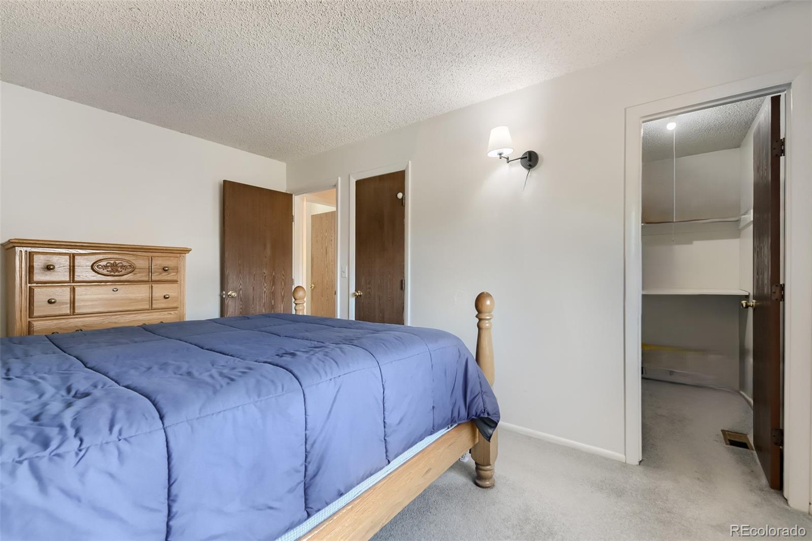 MLS Image #13 for 3911 s ensenada court,aurora, Colorado