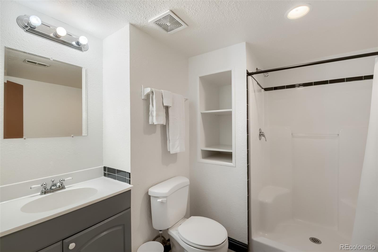 MLS Image #17 for 3911 s ensenada court,aurora, Colorado