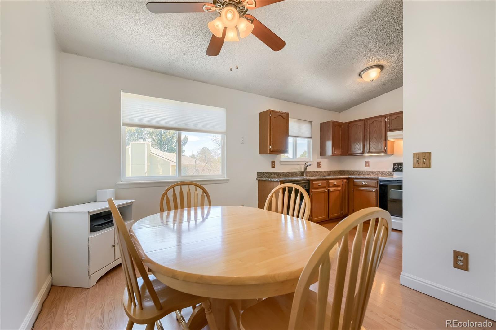 MLS Image #5 for 3911 s ensenada court,aurora, Colorado