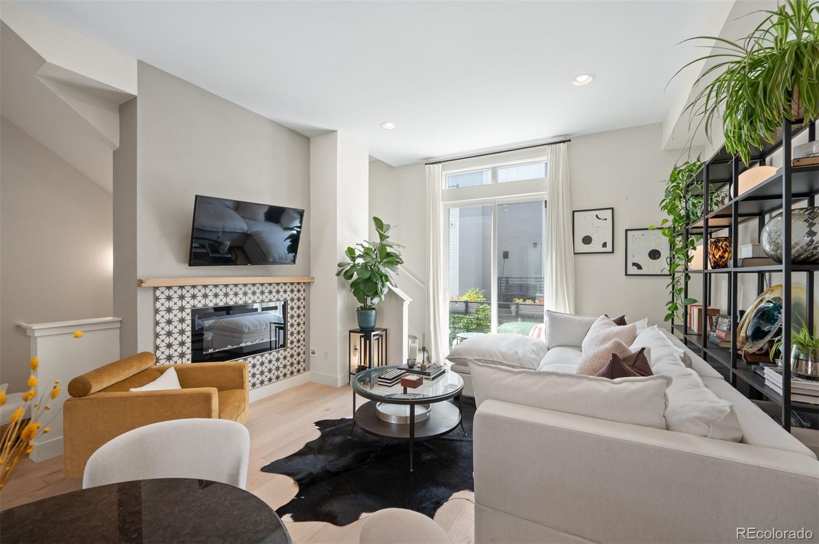 MLS Image #12 for 3090  wilson court,denver, Colorado