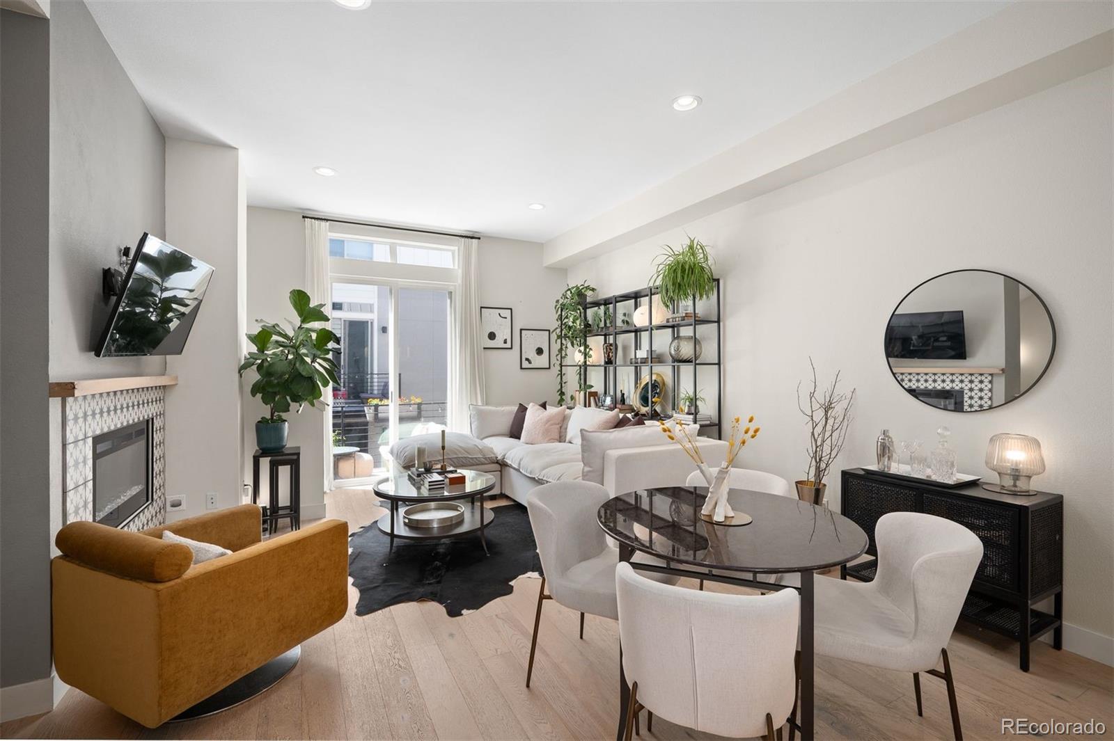MLS Image #14 for 3090  wilson court,denver, Colorado