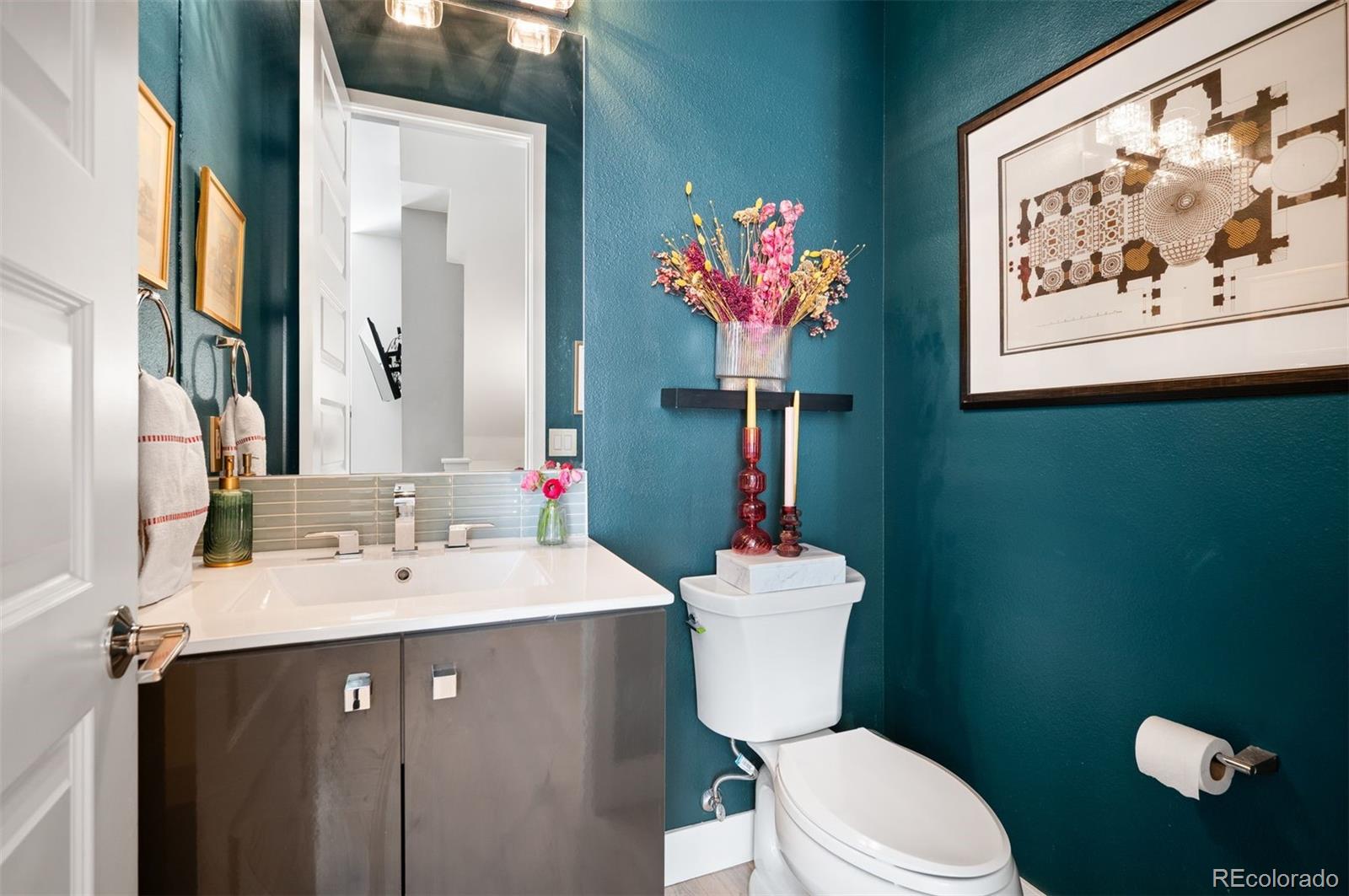 MLS Image #15 for 3090  wilson court,denver, Colorado