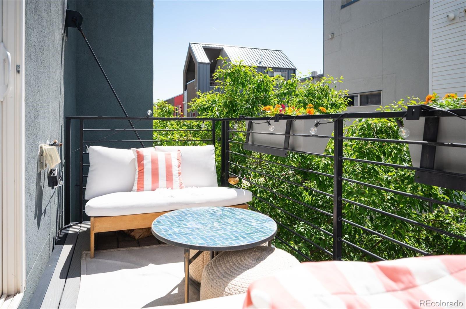 MLS Image #17 for 3090  wilson court,denver, Colorado