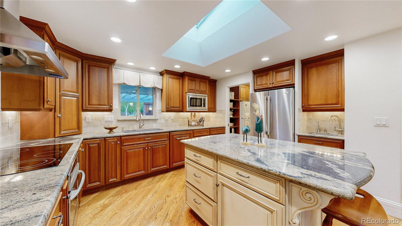 MLS Image #3 for 80  hoyt street,lakewood, Colorado