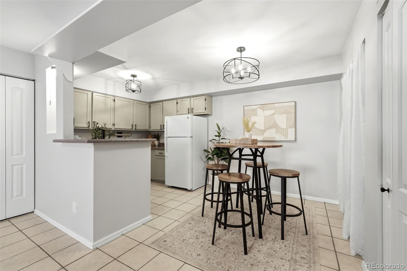 MLS Image #11 for 10251 w 44th avenue,wheat ridge, Colorado