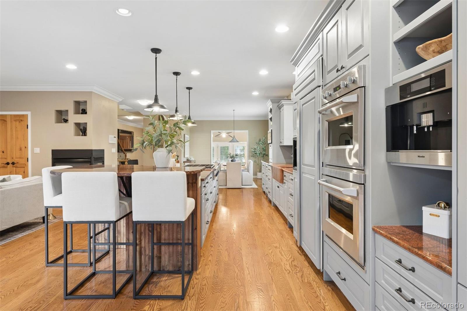 MLS Image #14 for 498  columbine street 9,denver, Colorado