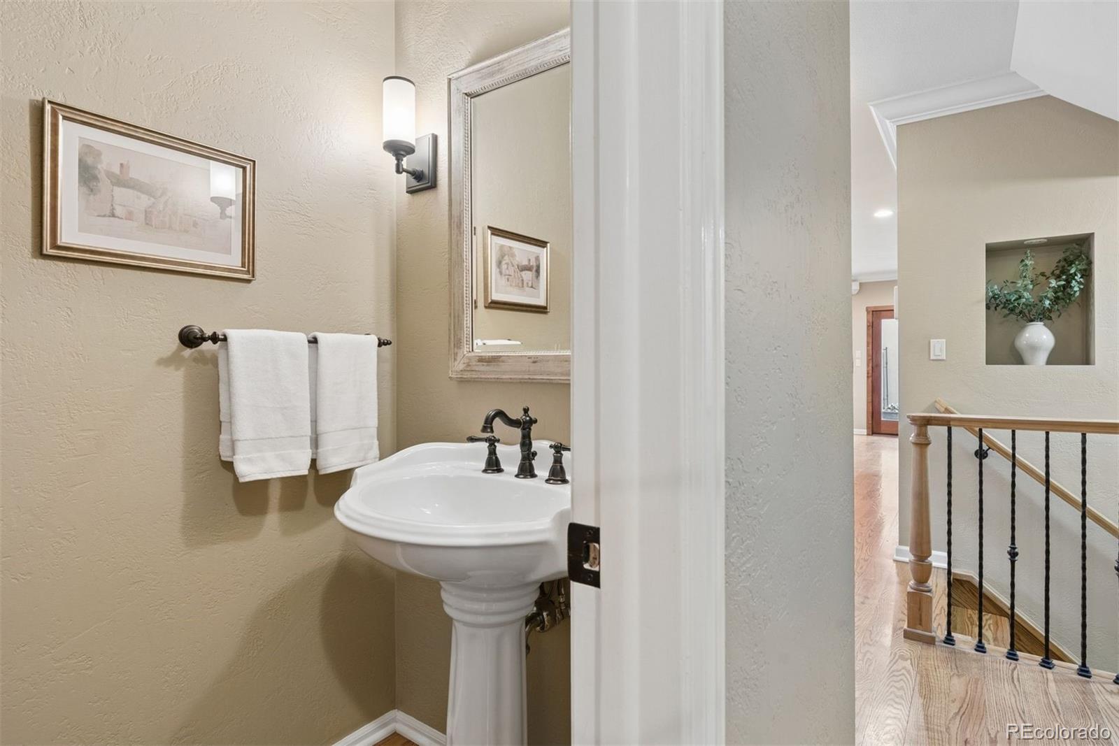 MLS Image #19 for 498  columbine street 9,denver, Colorado