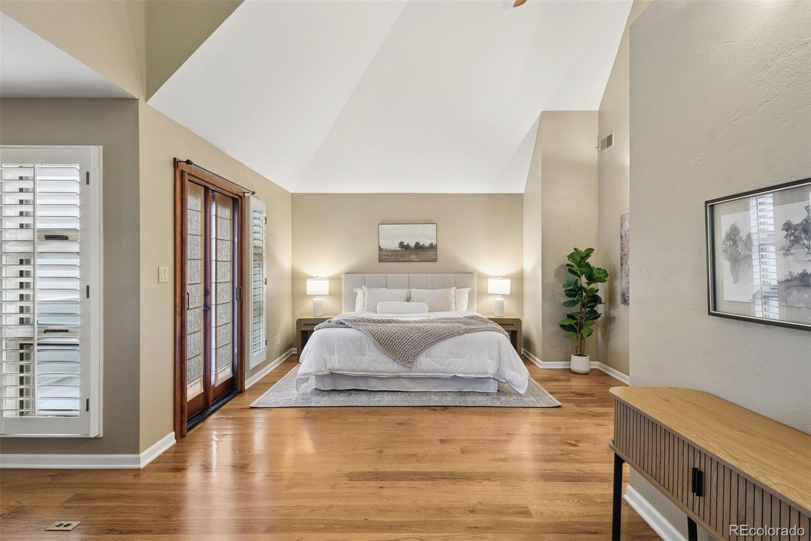 MLS Image #20 for 498  columbine street 9,denver, Colorado