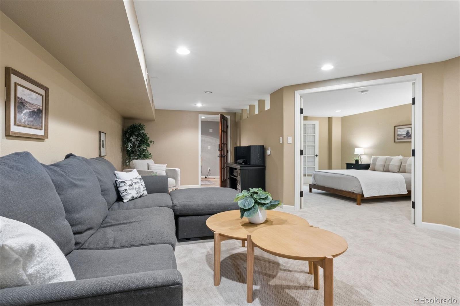 MLS Image #30 for 498  columbine street 9,denver, Colorado
