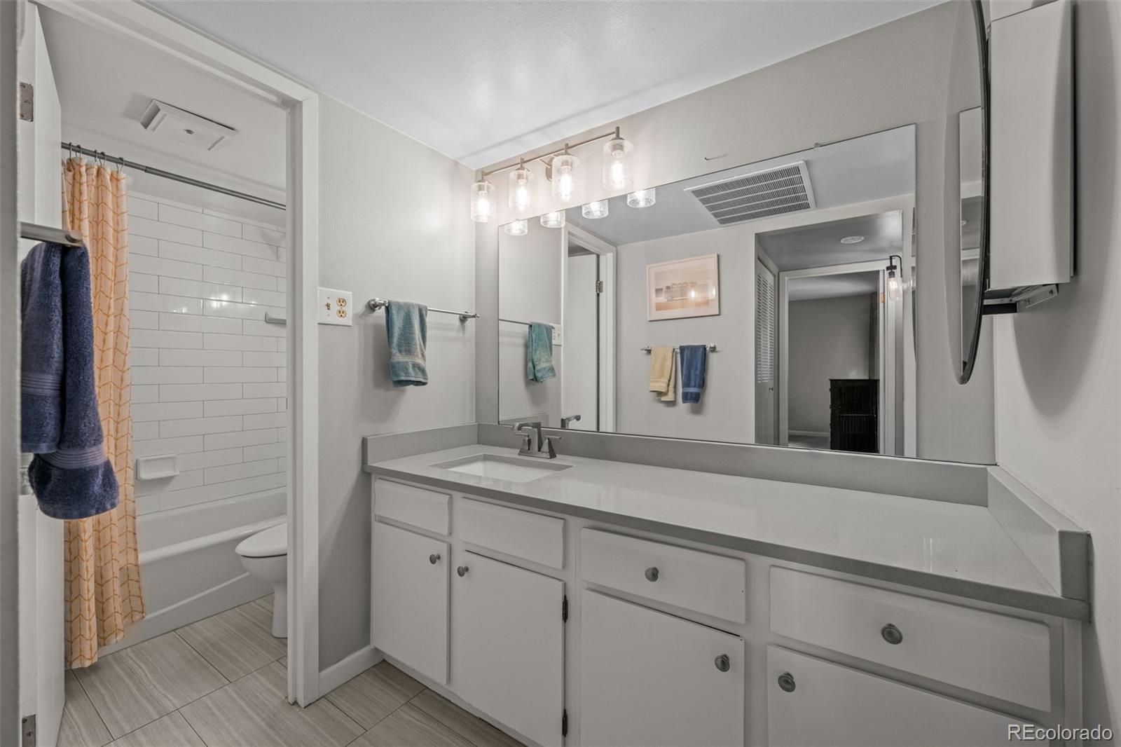 MLS Image #17 for 400 s lafayette street,denver, Colorado