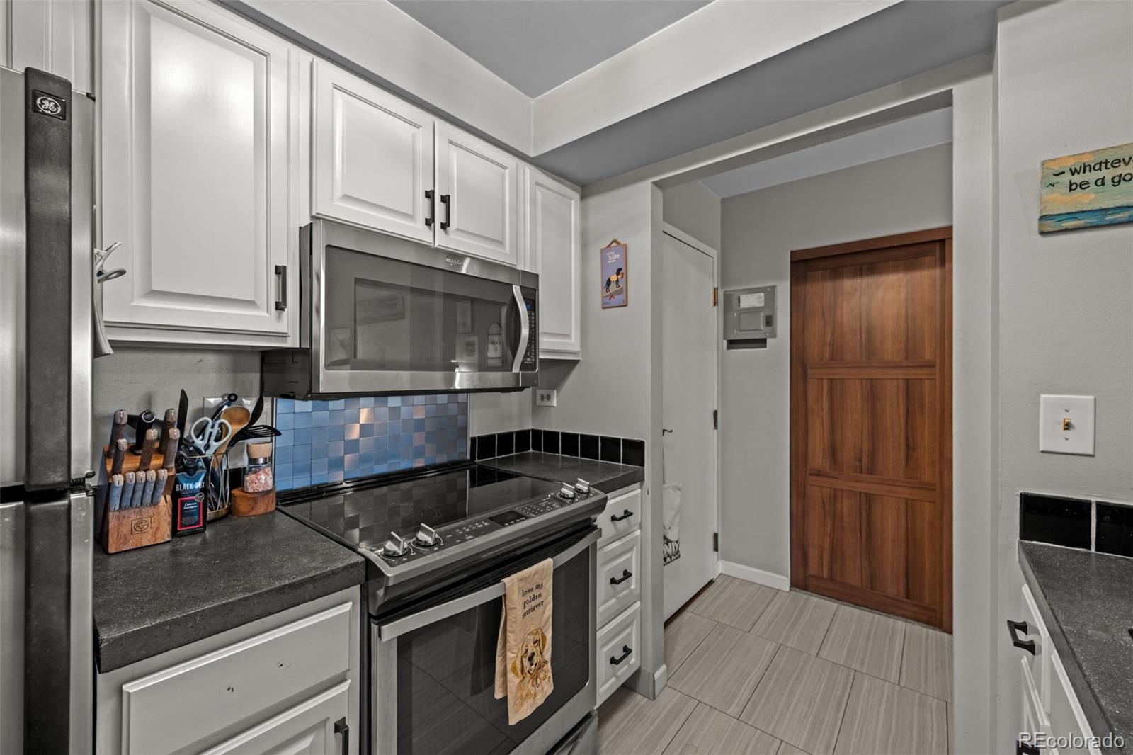 MLS Image #6 for 400 s lafayette street,denver, Colorado