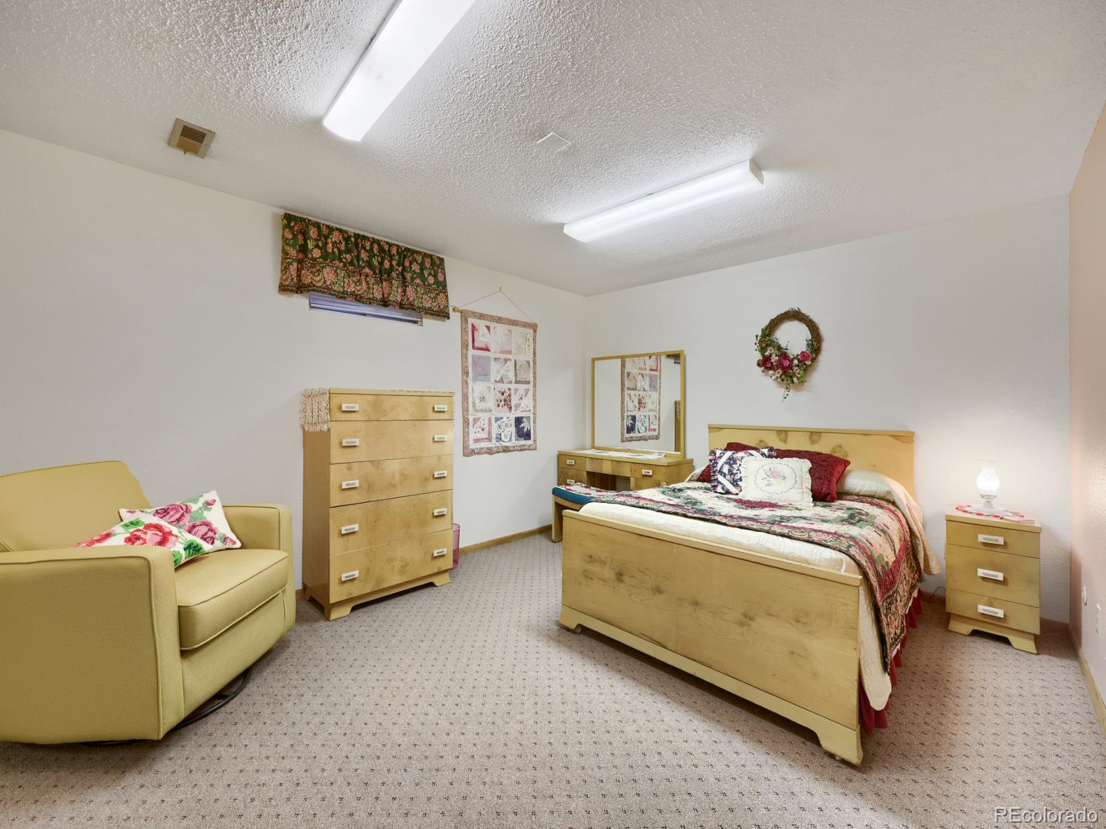 MLS Image #13 for 2175 s flower street,lakewood, Colorado