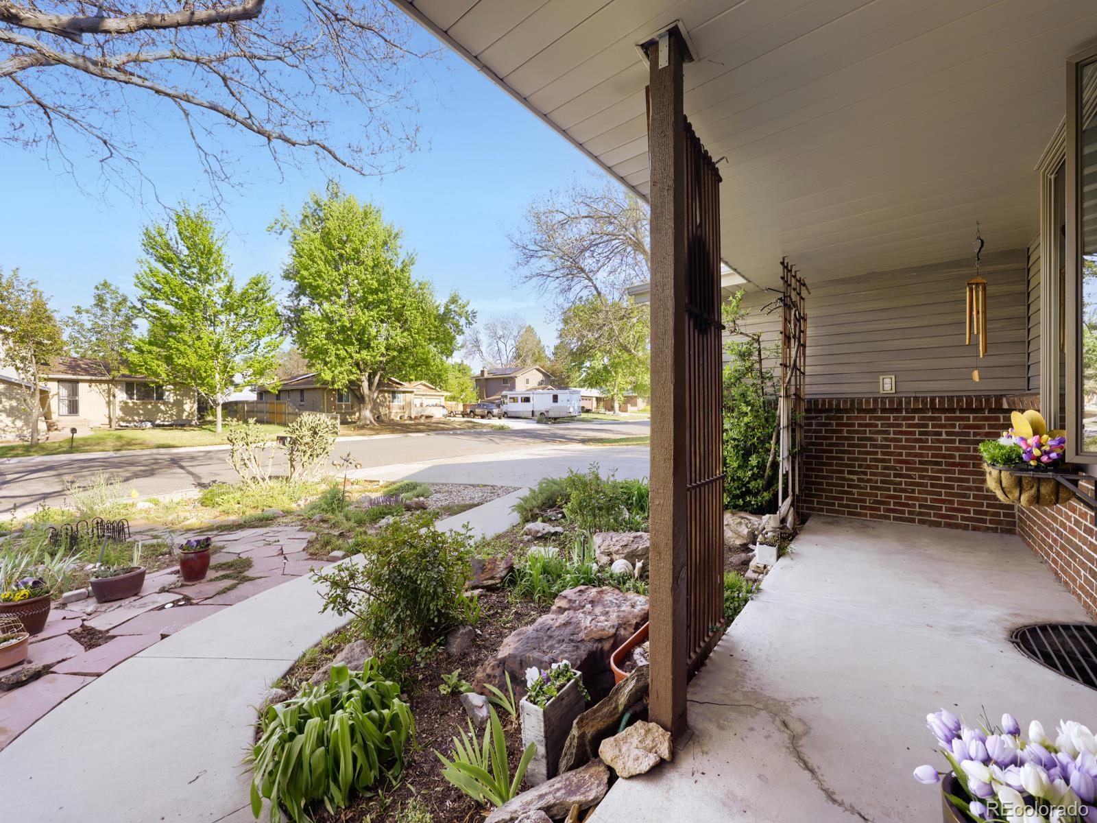 MLS Image #3 for 2175 s flower street,lakewood, Colorado