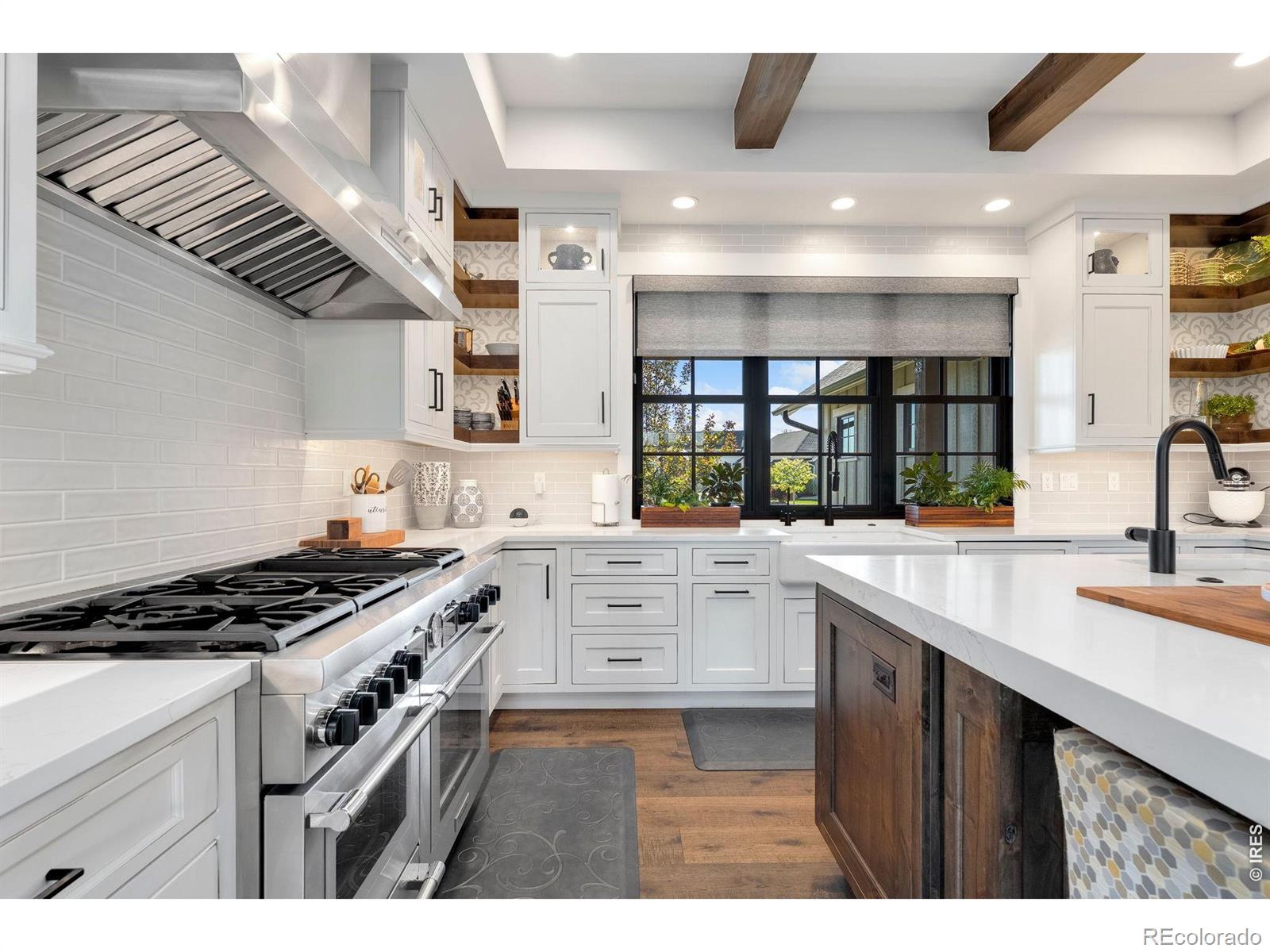 MLS Image #18 for 4252  mountain shadow way,timnath, Colorado