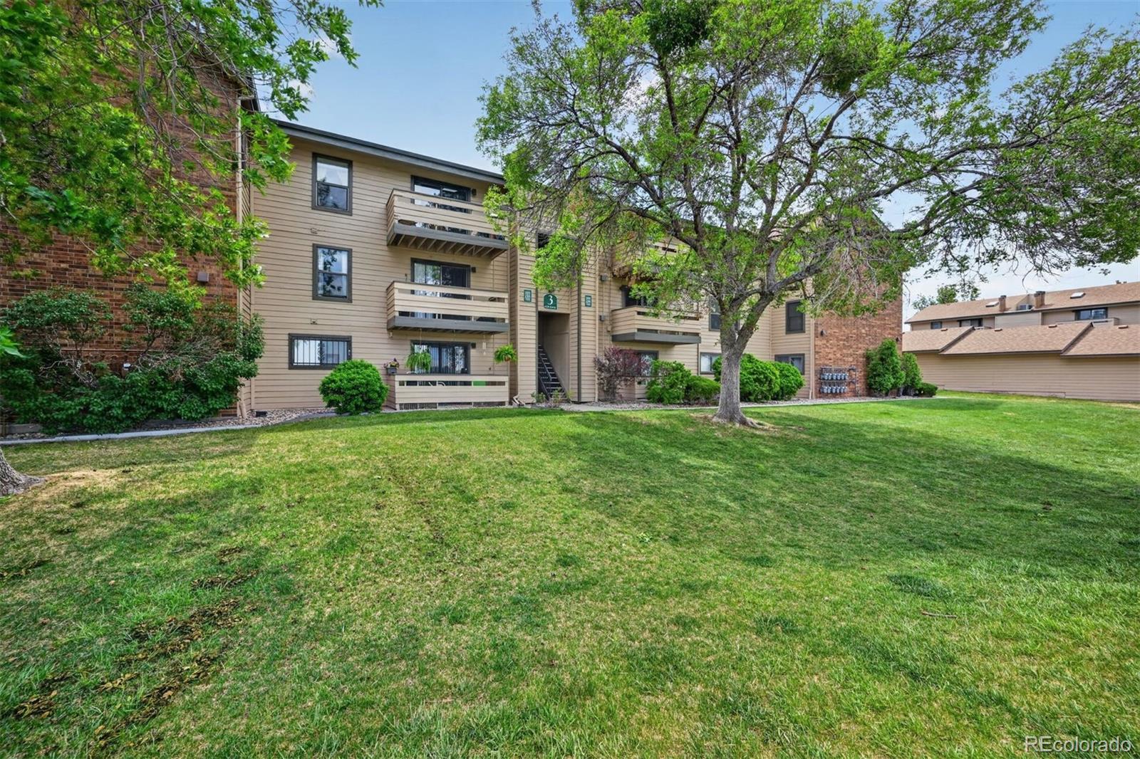 MLS Image #0 for 420  zang street 3-305,lakewood, Colorado
