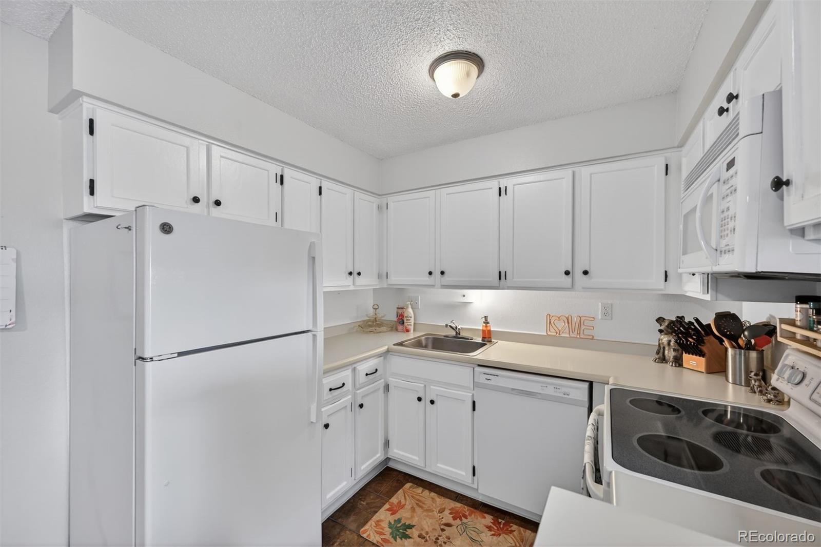 MLS Image #8 for 420  zang street 3-305,lakewood, Colorado