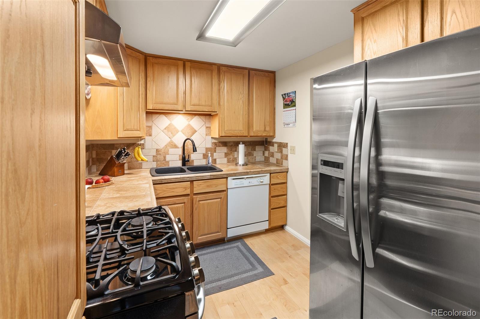 MLS Image #24 for 3057 s alton court,denver, Colorado