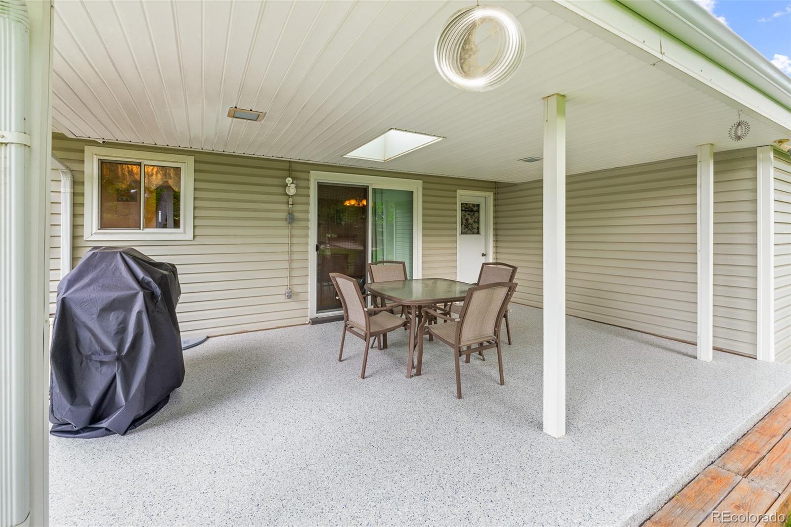 MLS Image #9 for 3057 s alton court,denver, Colorado
