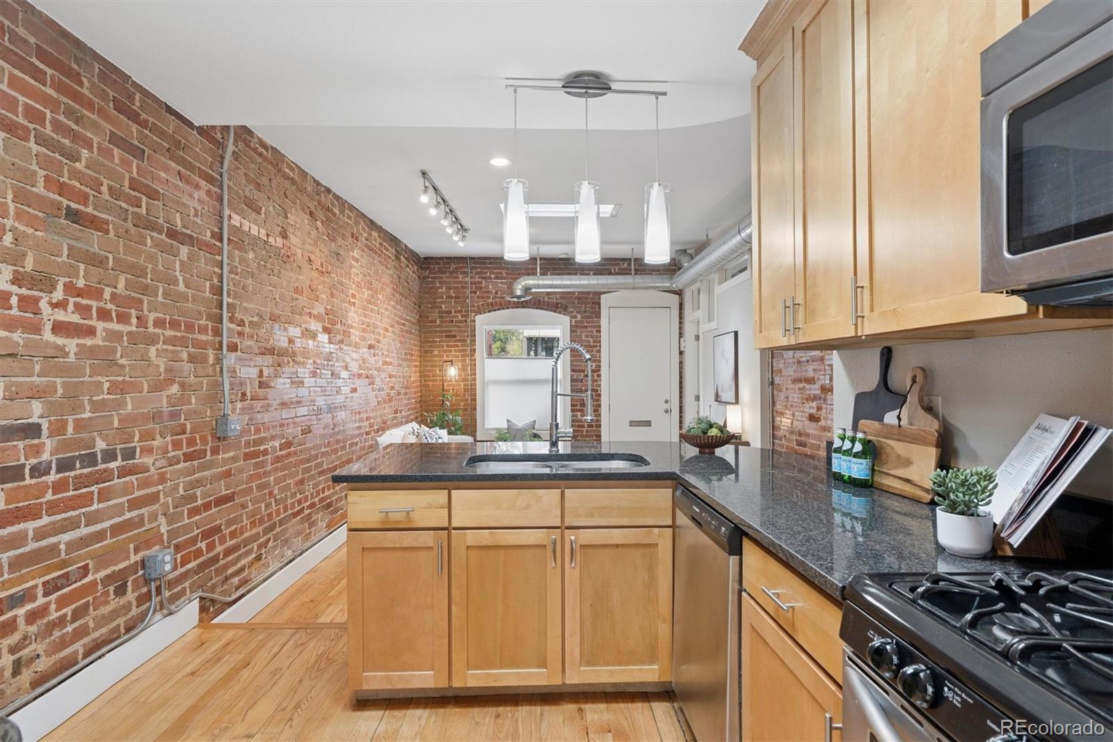 MLS Image #13 for 2440 w 33rd avenue,denver, Colorado