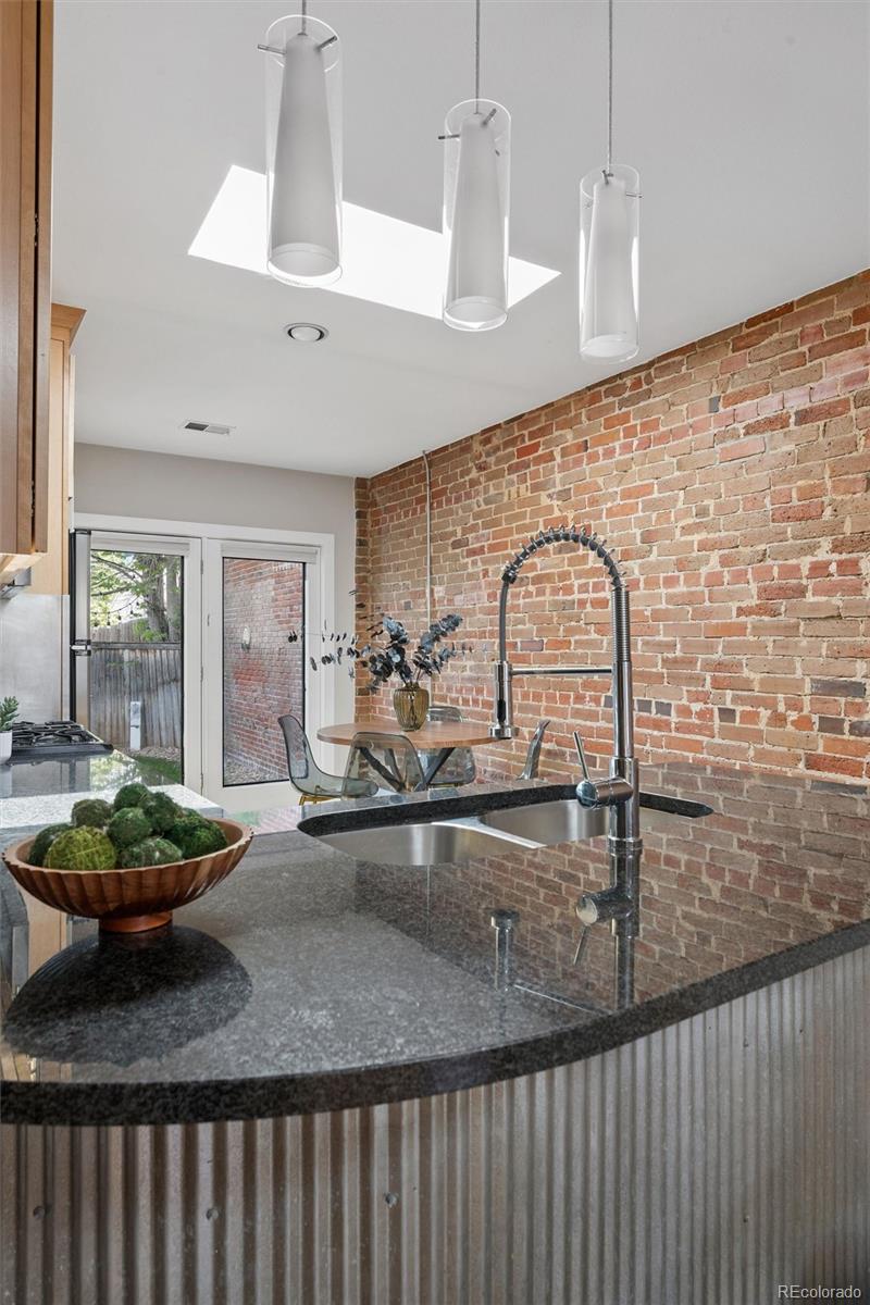 MLS Image #14 for 2440 w 33rd avenue,denver, Colorado