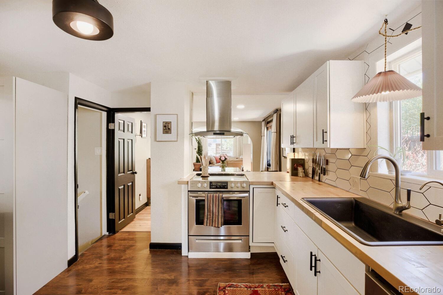 MLS Image #10 for 4858  beach court,denver, Colorado