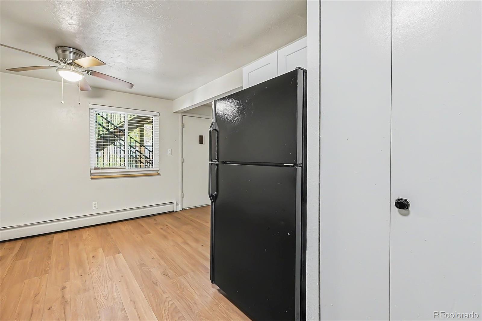 MLS Image #11 for 875 s quebec street,denver, Colorado