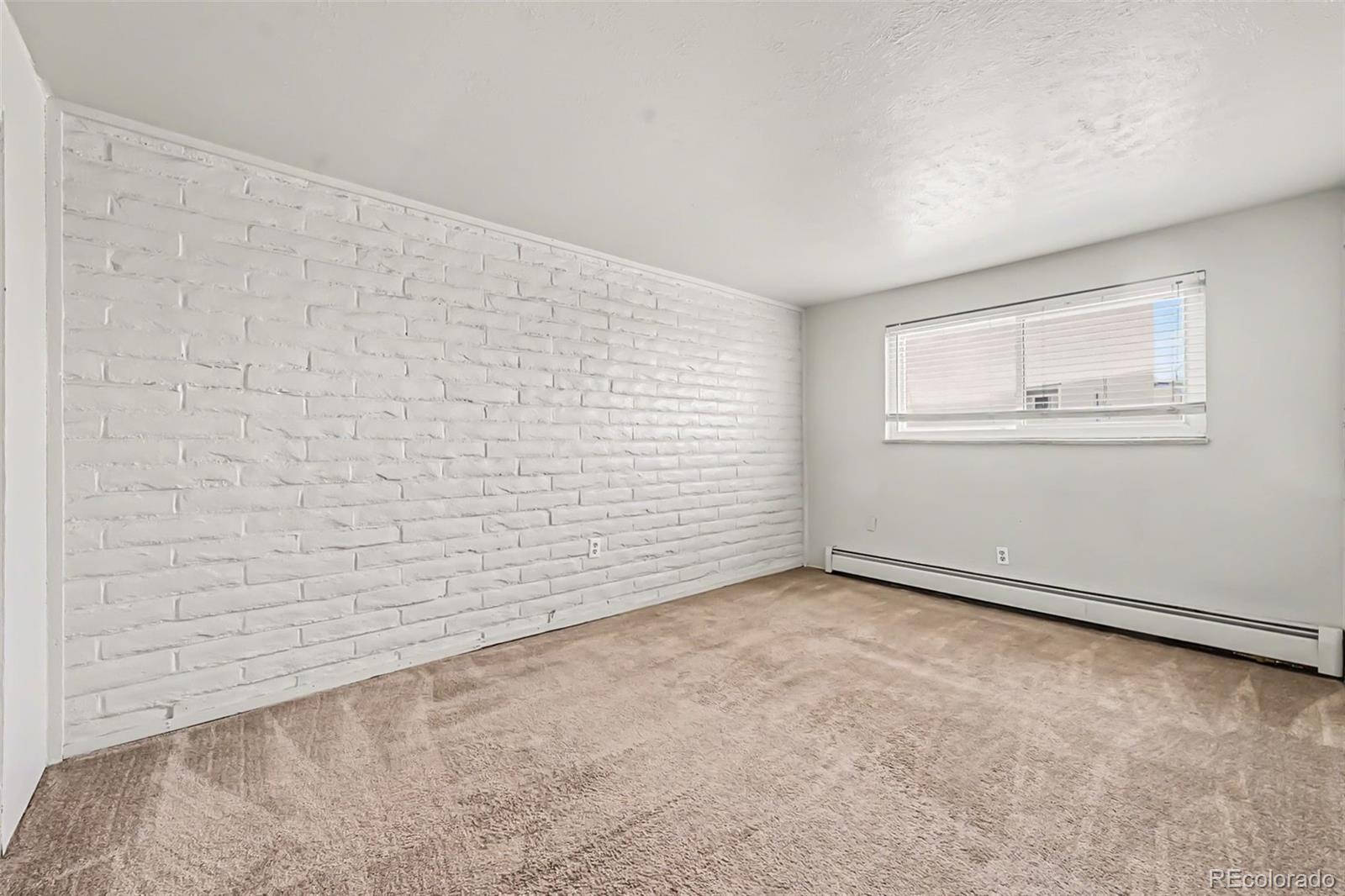MLS Image #15 for 875 s quebec street,denver, Colorado