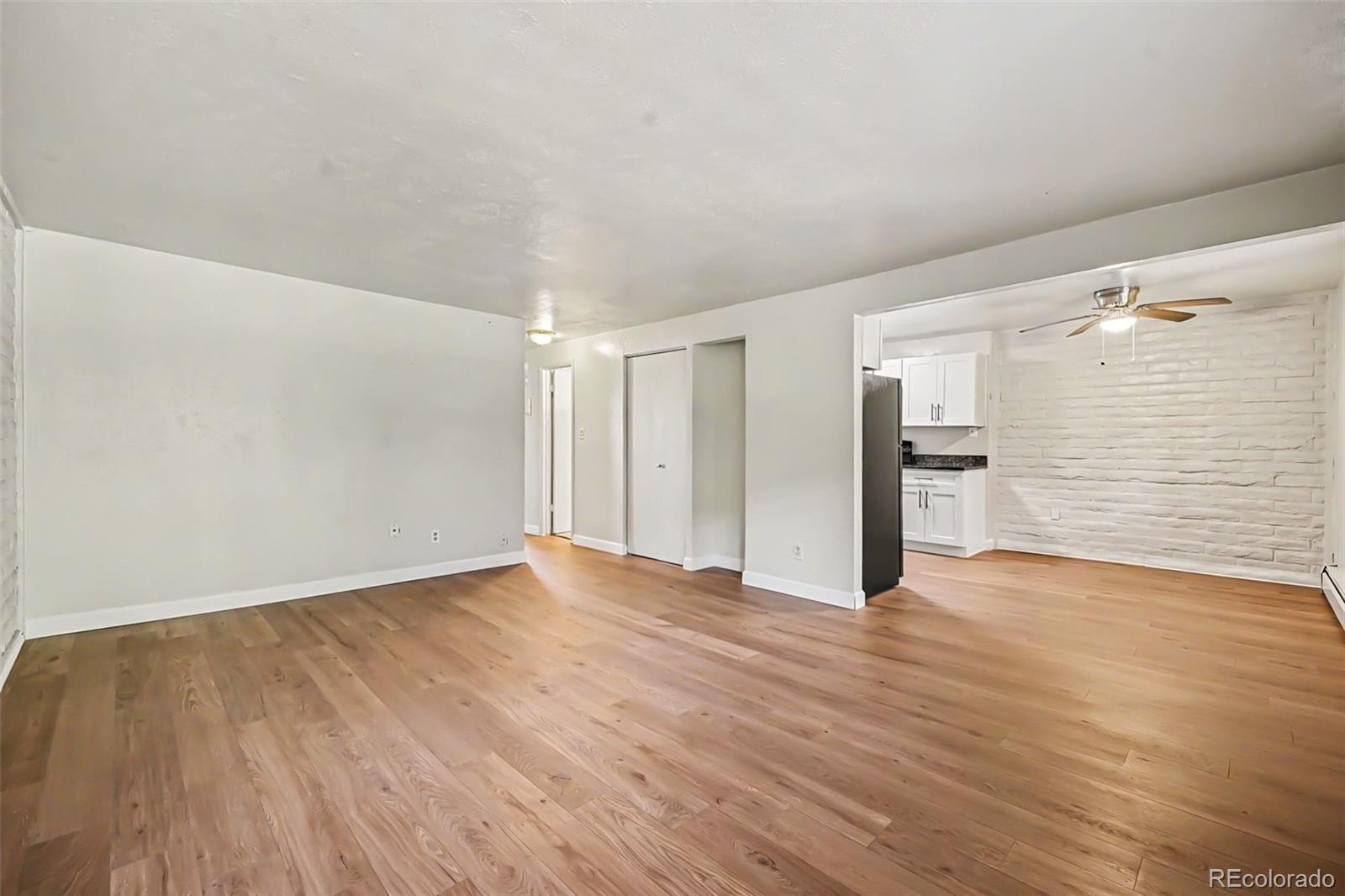 MLS Image #4 for 875 s quebec street,denver, Colorado