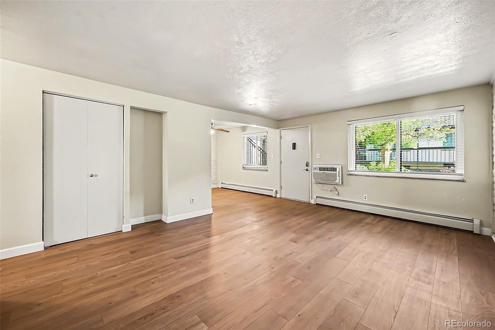MLS Image #5 for 875 s quebec street,denver, Colorado