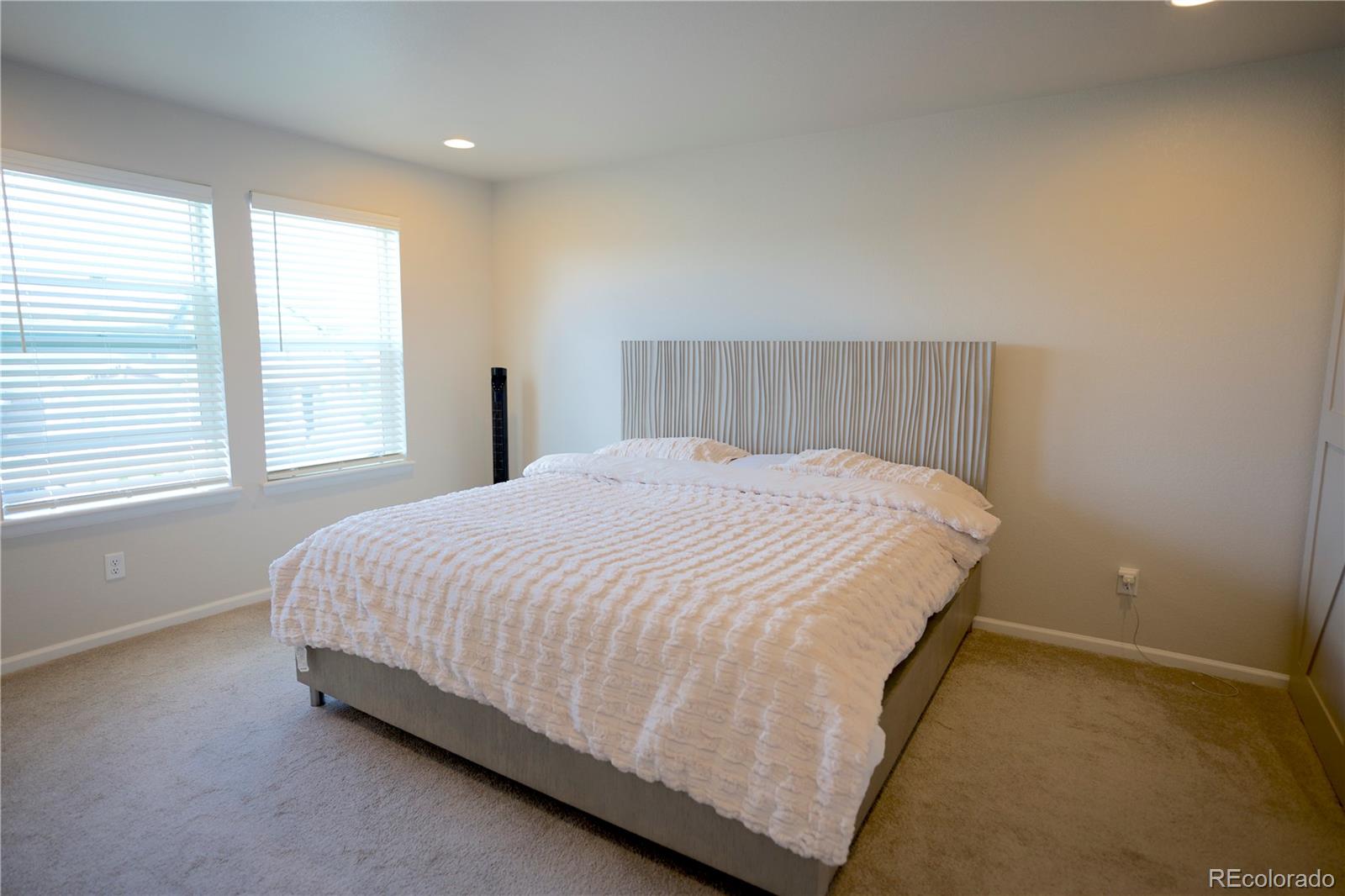 MLS Image #12 for 6673 n ceylon street ,denver, Colorado