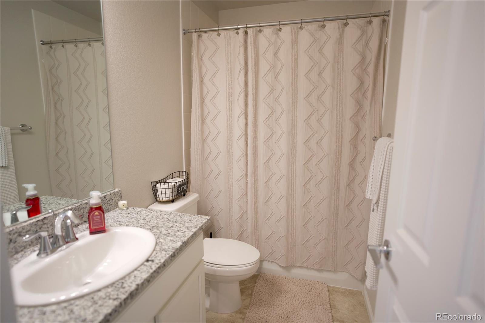 MLS Image #17 for 6673 n ceylon street ,denver, Colorado