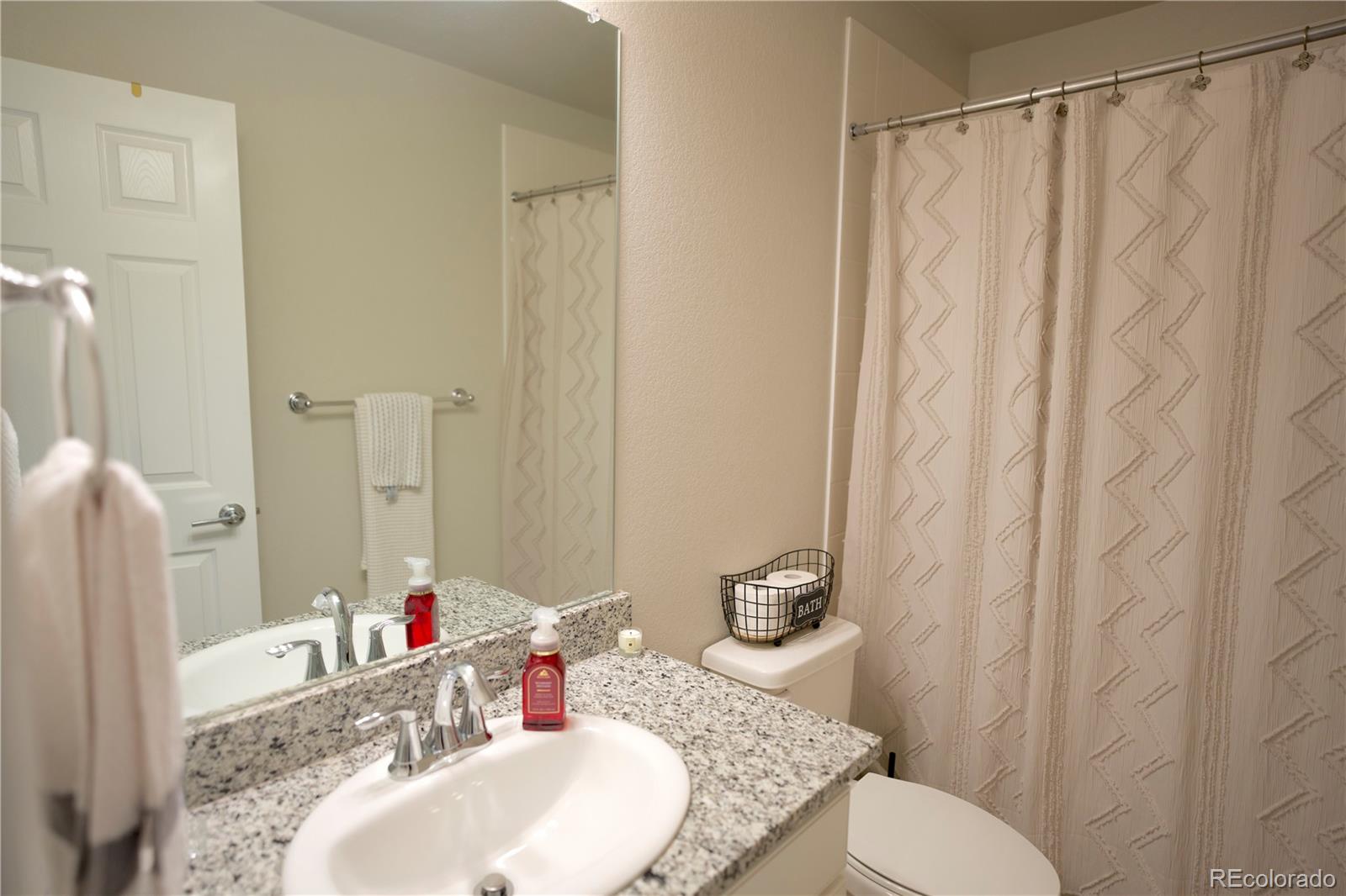 MLS Image #18 for 6673 n ceylon street ,denver, Colorado
