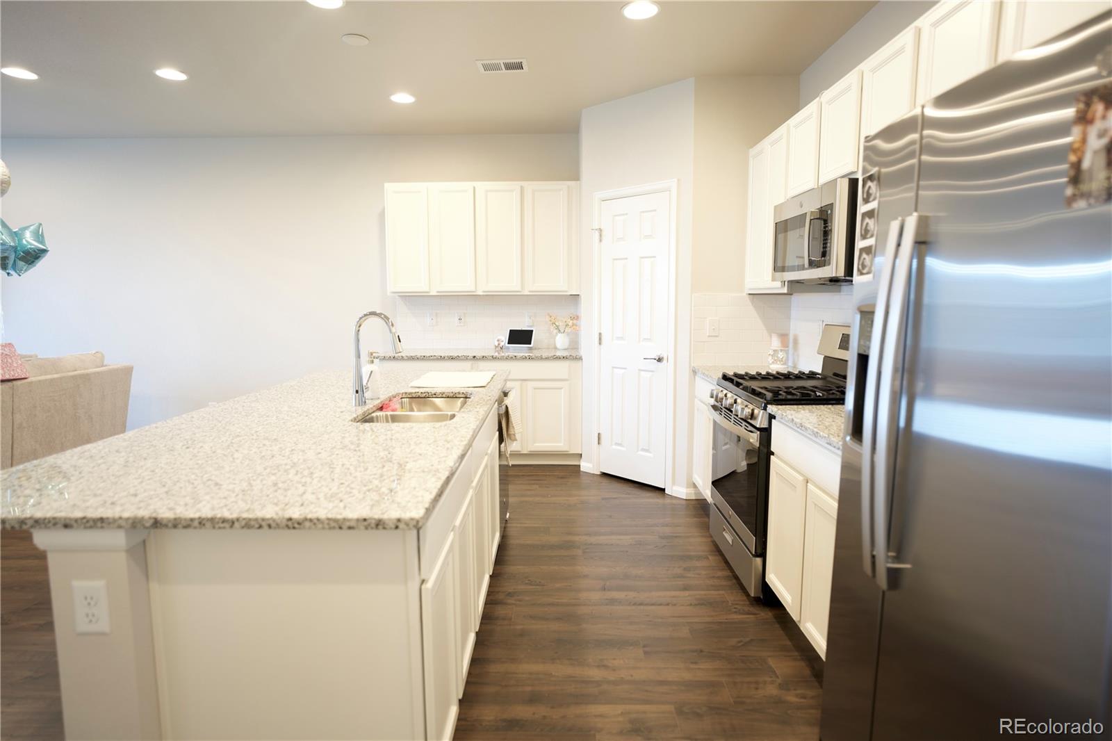MLS Image #8 for 6673 n ceylon street ,denver, Colorado