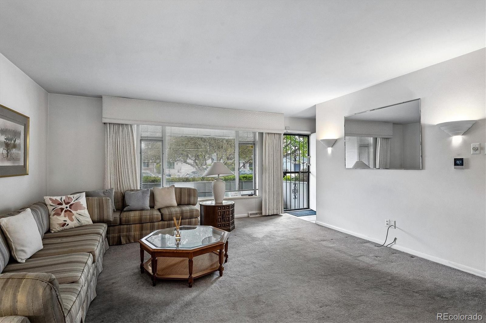 MLS Image #4 for 722 s holly street,denver, Colorado