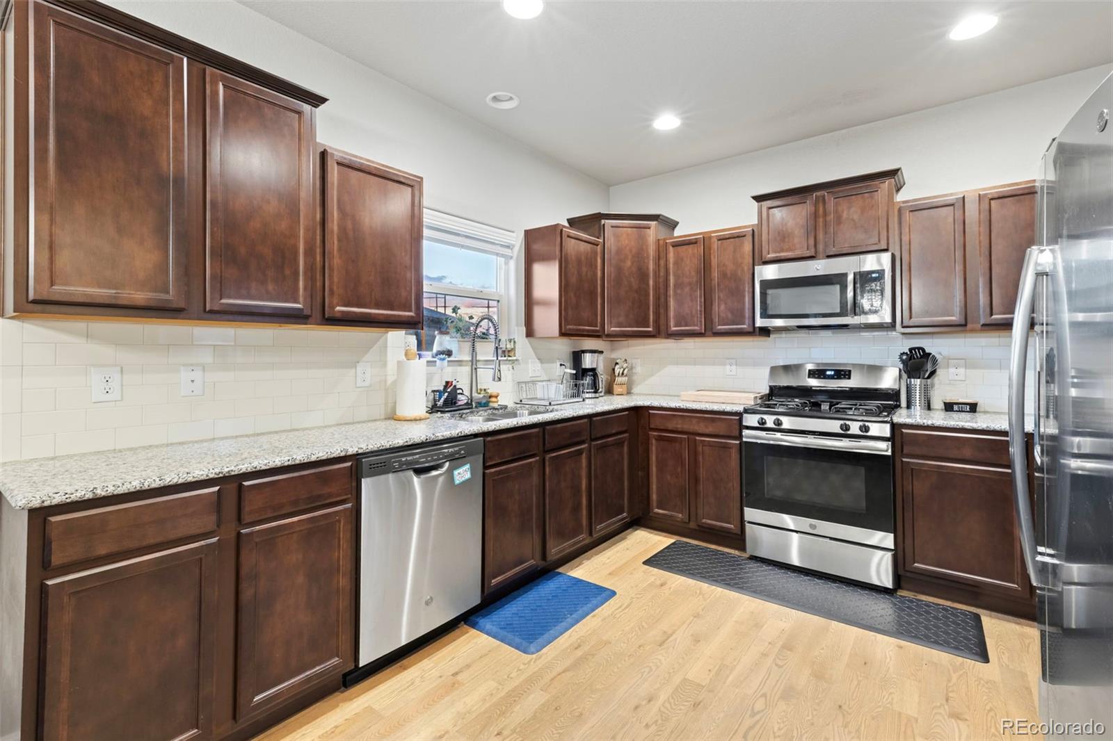 MLS Image #15 for 10024  jaggar way,peyton, Colorado