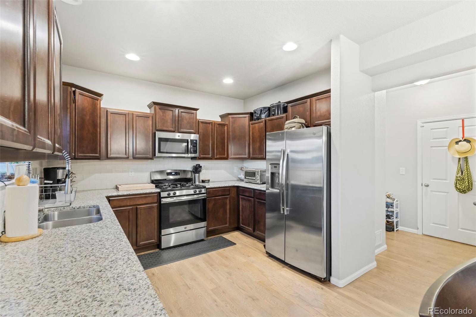 MLS Image #16 for 10024  jaggar way,peyton, Colorado