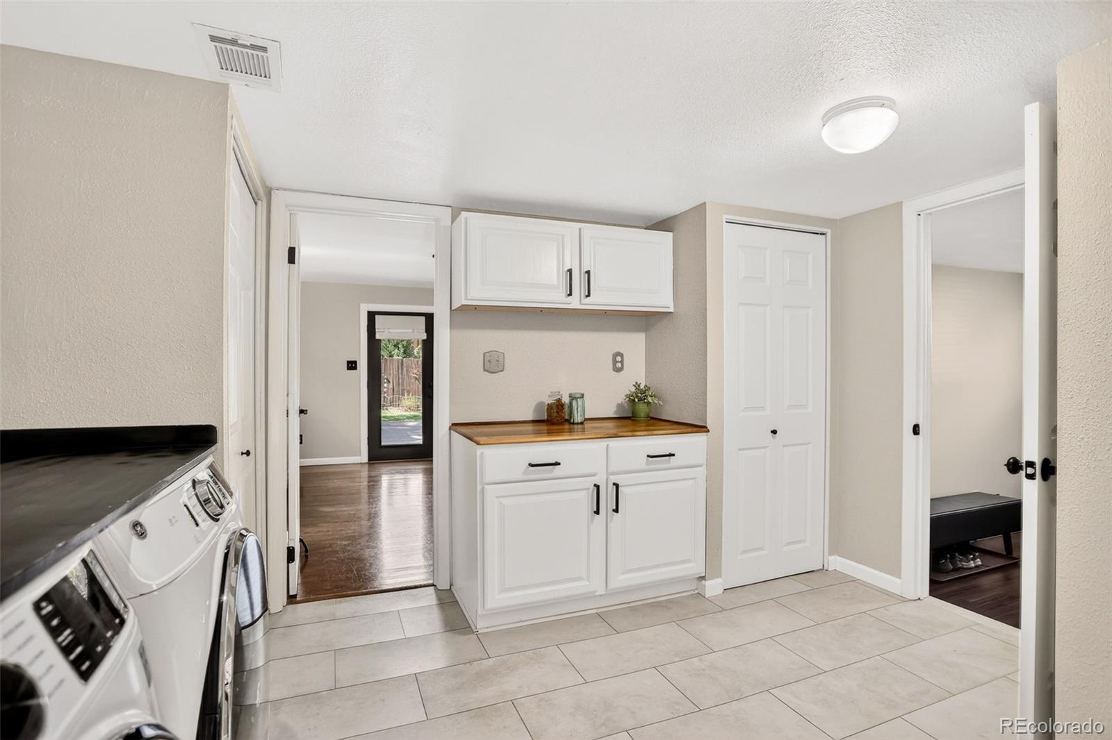 MLS Image #19 for 7601 e oxford avenue,denver, Colorado